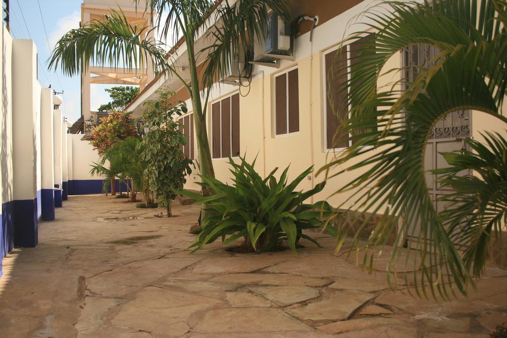 The Bright Star Resort Diani Beach Extérieur photo