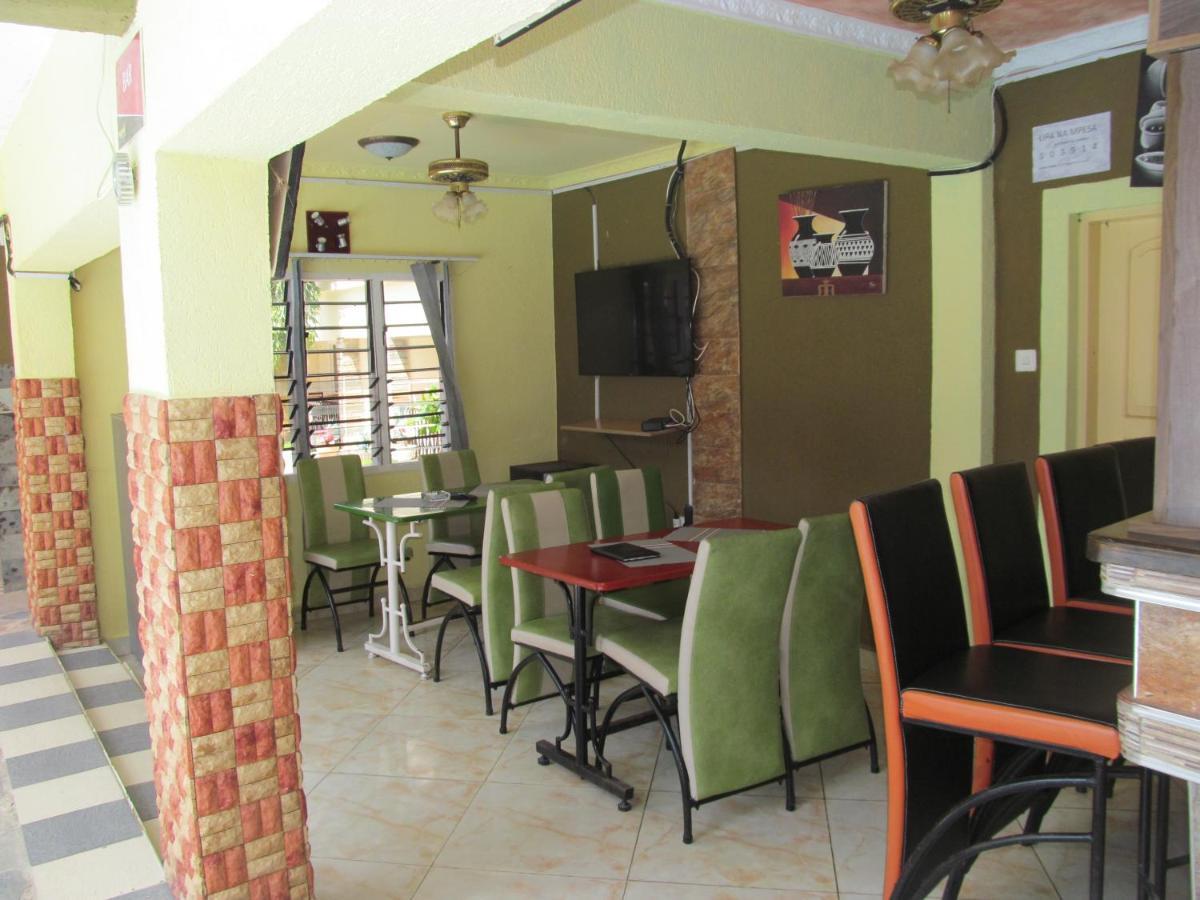 The Bright Star Resort Diani Beach Extérieur photo
